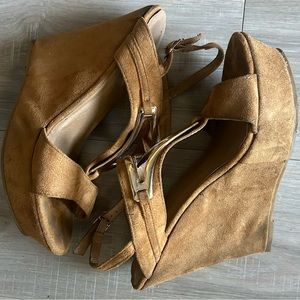 Delicate Wedge Heels, Size 10